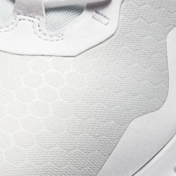 Nike Legend Essentials 2 - Picture 3 of 7